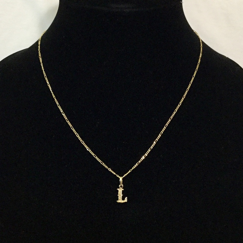 🌟 All Solid 18K Gold Figaro pendant set L